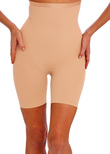 Shape Revelation Short Praline