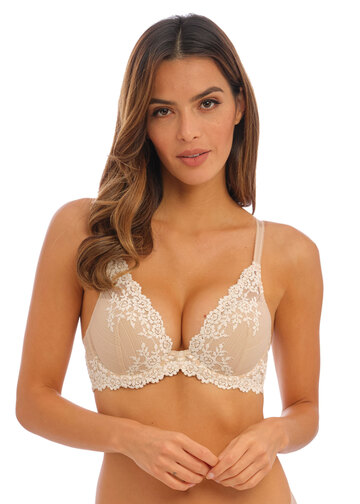 Lace Perfection Cafe Creme Plunge Bra from Wacoal